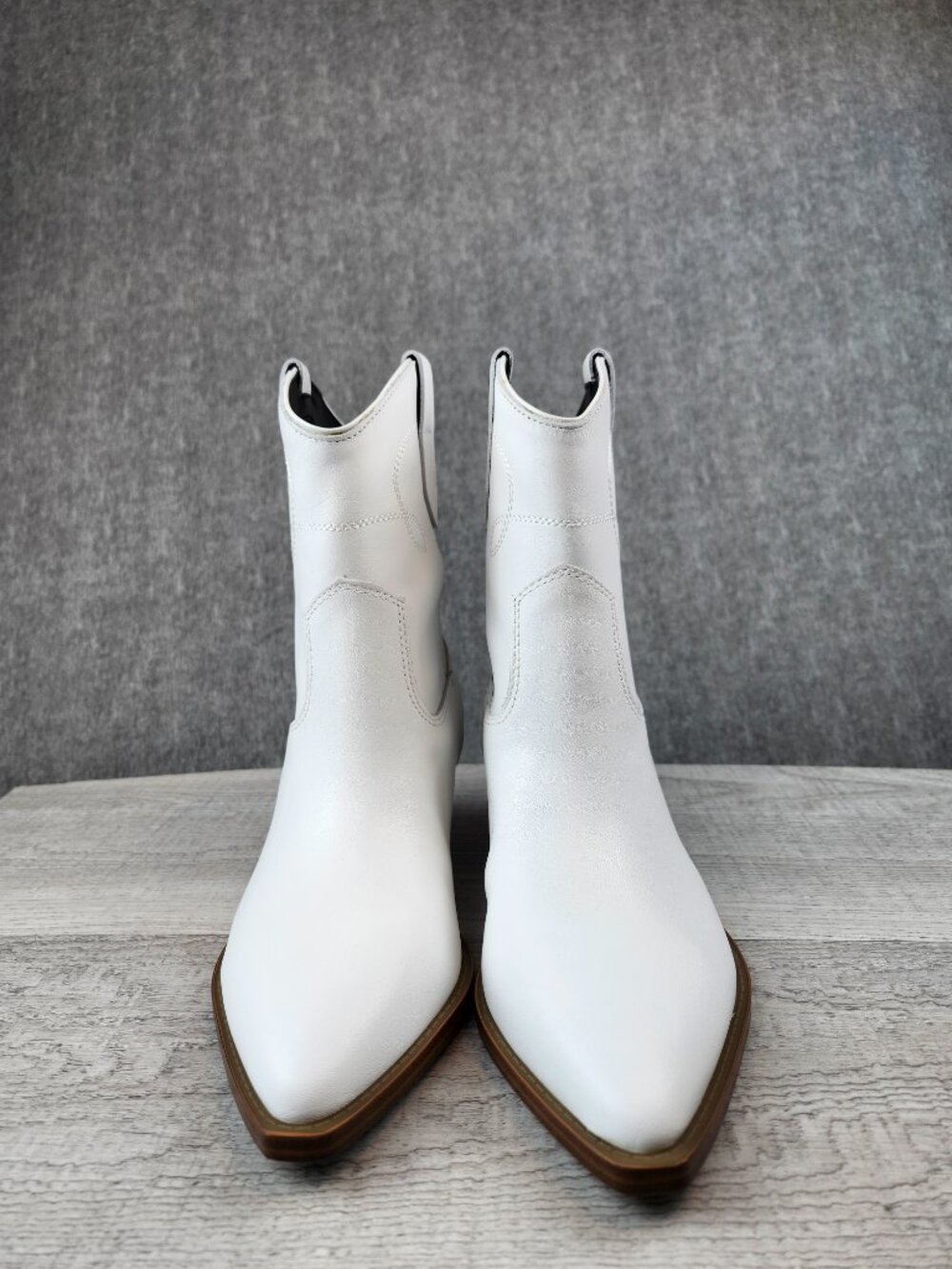 Marc Fisher Women 7 Nonie White Leather Dress Booties - Picture 3 of 11